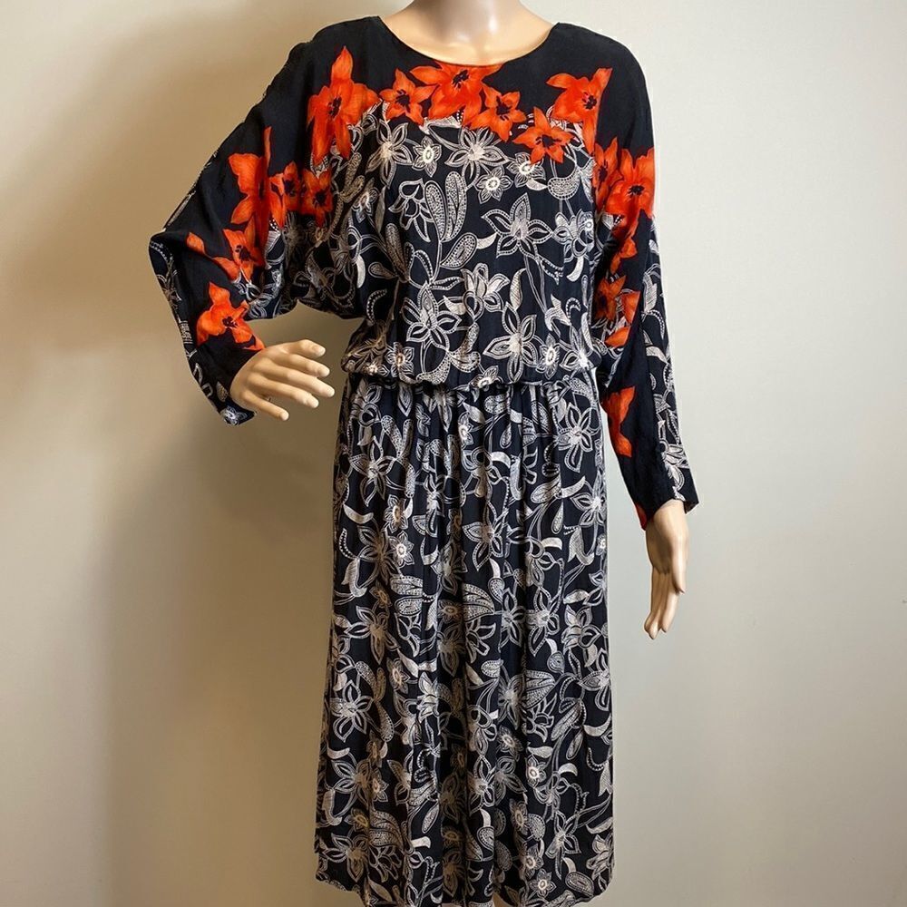 Tess dress vintage floral print long sleeve midi dress size 8